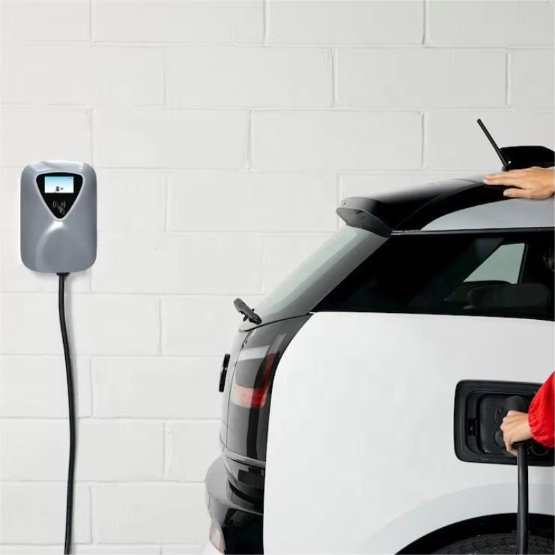 شاحن بطارية متنقل للسيارات الك - مراجعة Ev Charger وسعره